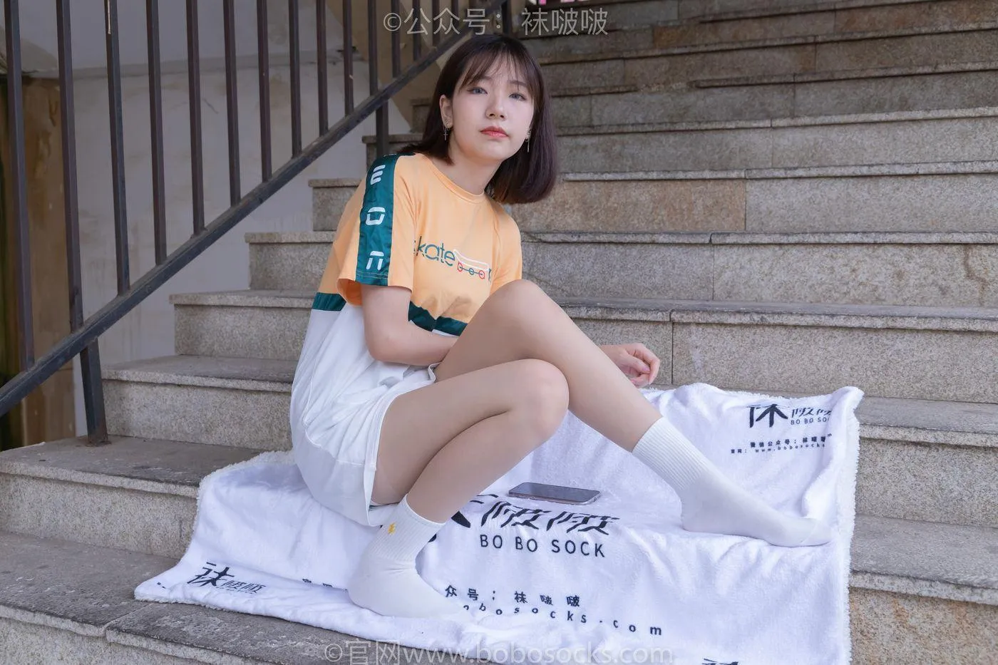 [BoBoSocks袜啵啵]NO.069 小甜豆-vans板鞋、白棉袜、肉丝 [135P]插图4
